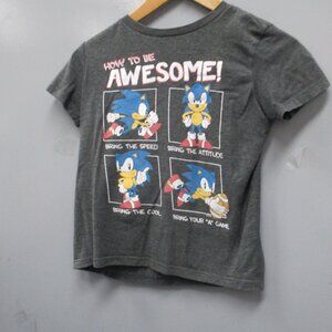 Old Navy Kids T-Shirt Size S (6 - 7) Dark Grey With " How to be Awesome" Print
